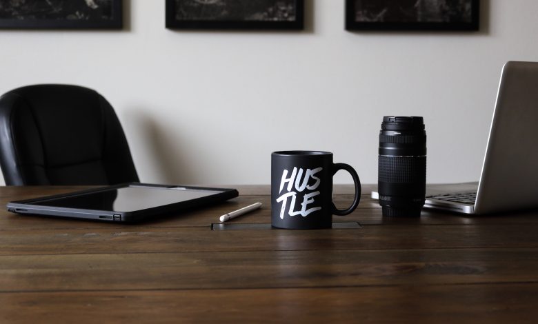 Best Side Hustles You Can Start Earning With